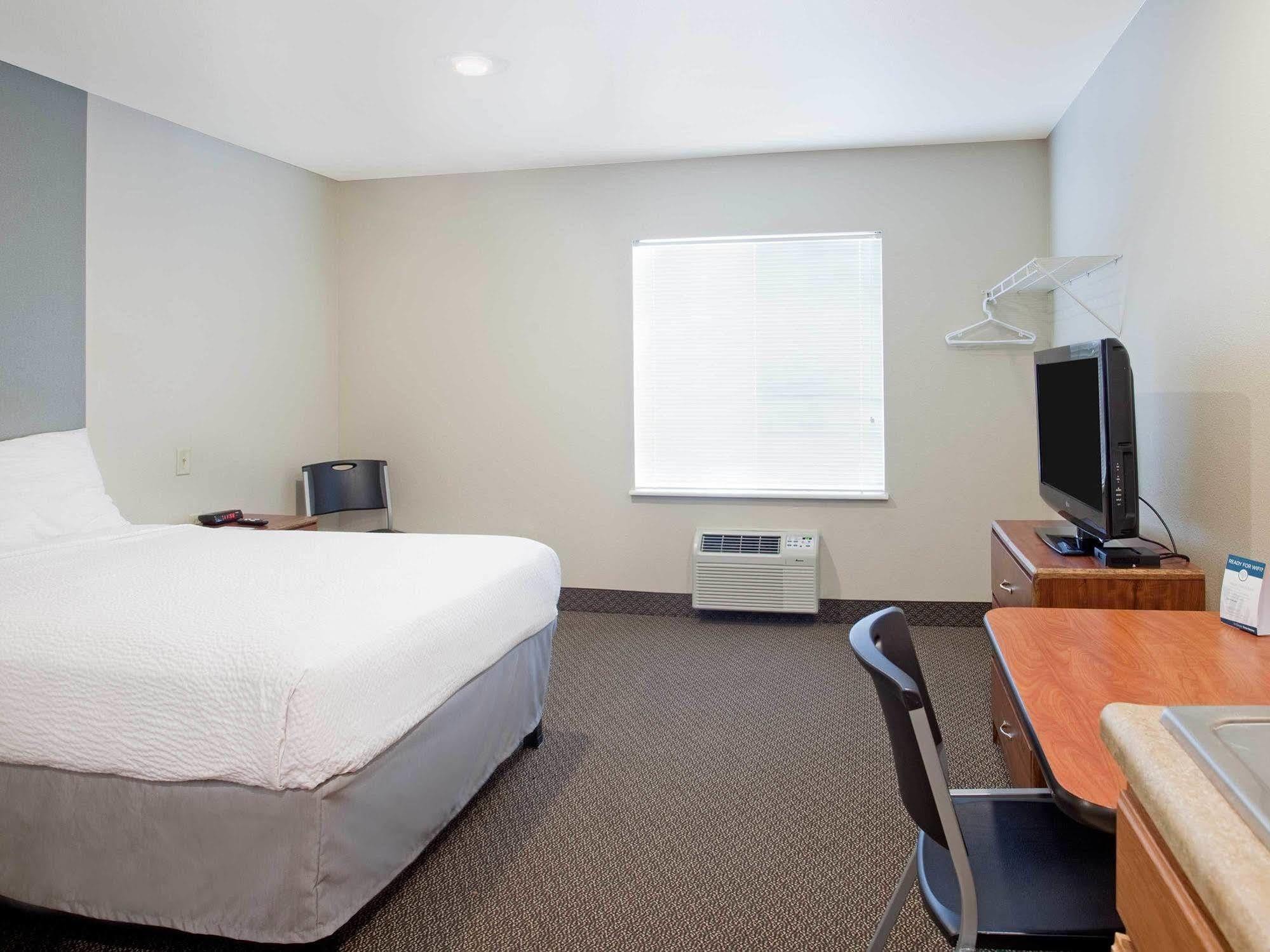Woodspring Suites Lincoln Northeast I-80 Extérieur photo
